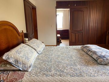HERMOSA CASA EN VENTA, SECTOR RIO AMARILLO
