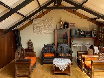 HERMOSA CASA EN VENTA, SECTOR RIO AMARILLO