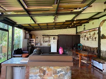 HERMOSA CASA EN VENTA, SECTOR RIO AMARILLO