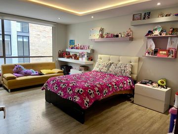 HERMOSO PENTHOUSE EN VENTA, SECTOR ORDOÑEZ LASSO