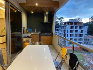 HERMOSO PENTHOUSE EN VENTA, SECTOR ORDOÑEZ LASSO