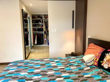 HERMOSO PENTHOUSE EN VENTA, SECTOR ORDOÑEZ LASSO