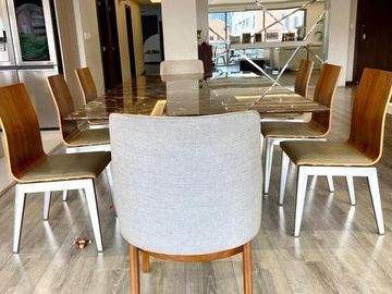 HERMOSO PENTHOUSE EN VENTA, SECTOR ORDOÑEZ LASSO