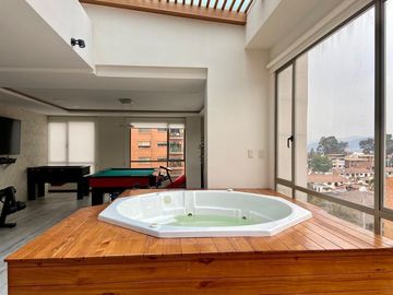 HERMOSO PENTHOUSE EN VENTA, SECTOR ORDOÑEZ LASSO