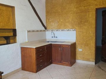 HERMOSA CASA EN VENTA , AV. DE LAS AMERICAS