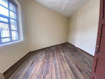 HERMOSA CASA COMERCIAL EN VENTA, SECTOR CENTRO HISTORICO
