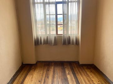 HERMOSA CASA COMERCIAL EN VENTA, SECTOR CENTRO HISTORICO