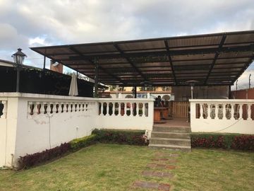 HERMOSA CASA EN VENTA, QUINTA OLIVO ALTO