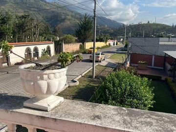 HERMOSA CASA EN VENTA, QUINTA OLIVO ALTO