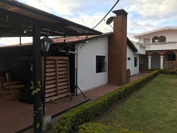 HERMOSA CASA EN VENTA, QUINTA OLIVO ALTO