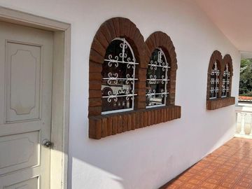 HERMOSA CASA EN VENTA, QUINTA OLIVO ALTO