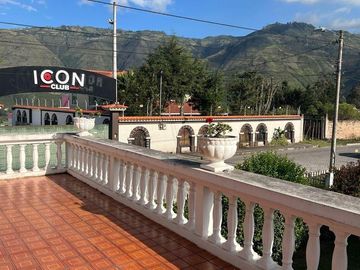 HERMOSA CASA EN VENTA, QUINTA OLIVO ALTO