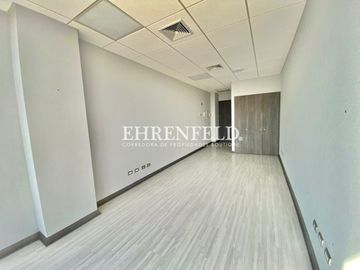 Avenida Concón Reñaca. Concón. Oficina como nueva.