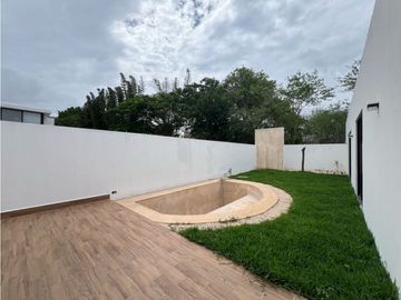 Venta casa de un piso Cholul Mérida