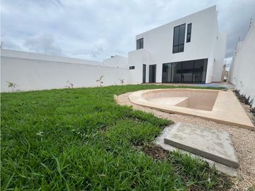 Venta casa en Cholul Mérida