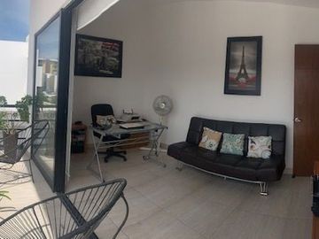 CASA EN VENTA EN CONDESA JURIQUILLA CONDESA