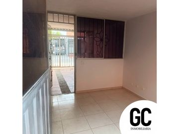 Se vende Casa Dúplex / Reserva de los almendros, Soledad
