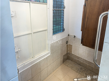 VENDO ALQUILO CASA CON PISCINA EN LAS UVAS- SAN CARLOS  (2)