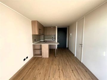 Departamento en Venta en SECTOR GÓMEZ MILLAS / Est. y Bodega