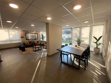 Departamento en Venta en SECTOR GÓMEZ MILLAS / Est. y Bodega