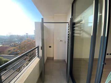 Departamento en Venta en SECTOR GÓMEZ MILLAS / Est. y Bodega