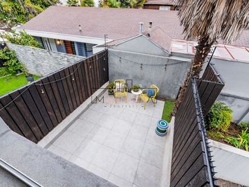 Casa en Venta en Entre Av. Las Condes y Paul Harris
