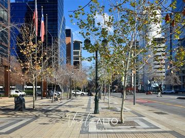 Departamento en Venta en G. ECHEÑIQUE / EL GOLF / METRO ALCANTARA / 2 ESTACIONAMIENTOS