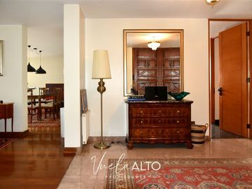 Departamento en Venta en G. ECHEÑIQUE / EL GOLF / METRO ALCANTARA / 2 ESTACIONAMIENTOS