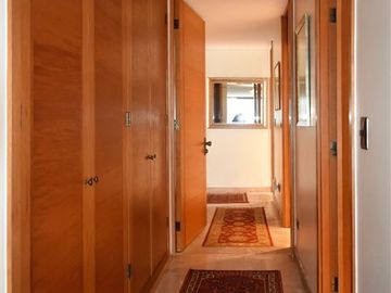 Departamento en Venta en G. ECHEÑIQUE / EL GOLF / METRO ALCANTARA / 2 ESTACIONAMIENTOS