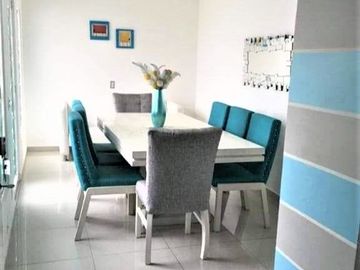 Venta Casa Fracc. Bosques de Cantabria, Toluca.