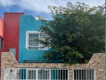PLAYA DEL CARMEN SOLIDARIDAD,VENTA CASA, FUNCIONAL, EXCELENTE ESTADO DE CONSERVACION