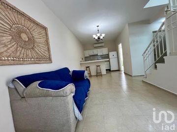 PLAYA DEL CARMEN SOLIDARIDAD,VENTA CASA, FUNCIONAL, EXCELENTE ESTADO DE CONSERVACION