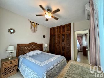 PLAYA DEL CARMEN SOLIDARIDAD,VENTA CASA, FUNCIONAL, EXCELENTE ESTADO DE CONSERVACION