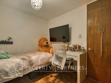 Hermosa propiedad de un piso en condominio con gran conectividad en La Reina!