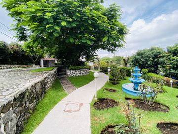 Casa Sola en Lomas de Cortes, Cuernavaca, Morelos CAEN-1051-Cs