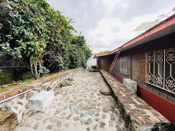 Casa Sola en Lomas de Cortes, Cuernavaca, Morelos CAEN-1051-Cs