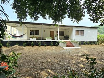 Casa Campestre en Venta - Buritaca