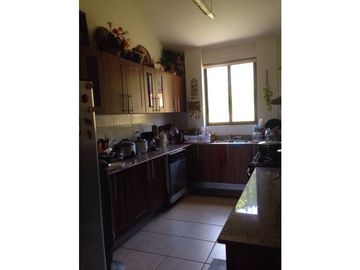 VENTA CASA EN ALTOS DEL MARA MONTAÑA