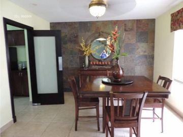 VENTA CASA EMBASSY GARDENS 5REC CLAYTON