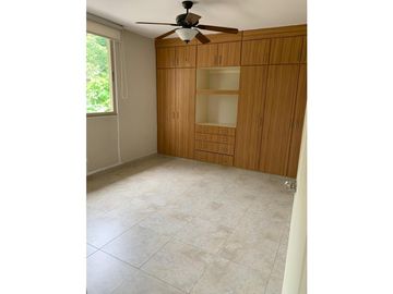 CASA EN CLAYTON EMBASSY GARDENS 4 REC