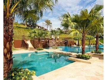 APARTAMENTO AMOBLADO/LB EMBASSY CLUB Y VILLAGE