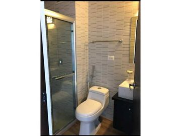 SE VENDE O ALQUILA APARTAMENTO PH ALTAMIRA GARDENS