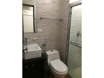 SE VENDE O ALQUILA APARTAMENTO PH ALTAMIRA GARDENS