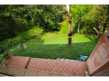 VENTA DE CASA EN ALTOS DE CERRO AZUL