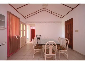 VENTA DE CASA EN ALTOS DE CERRO AZUL