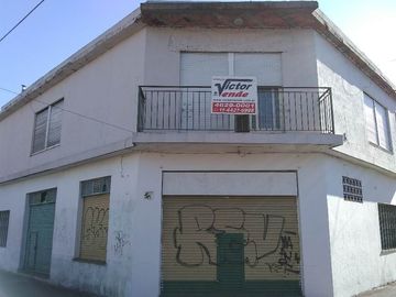 Casa PH en venta en Castelar Sur