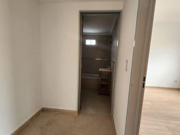 Departamento en venta en Remedios de Escalada Oeste