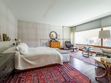 Departamento en Venta en ESPECTACULAR PENTHOUSE EN PIEDRA ROJA