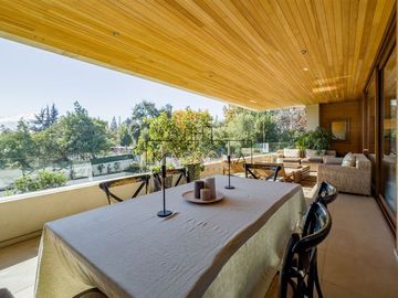 Departamento en Venta en ESPECTACULAR PENTHOUSE EN PIEDRA ROJA