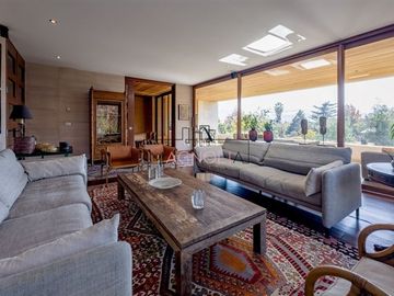 Departamento en Venta en ESPECTACULAR PENTHOUSE EN PIEDRA ROJA